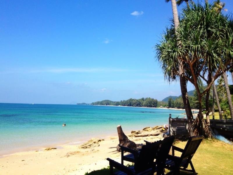 Nautilus Right On The Beach Resort Ko Lanta エクステリア 写真